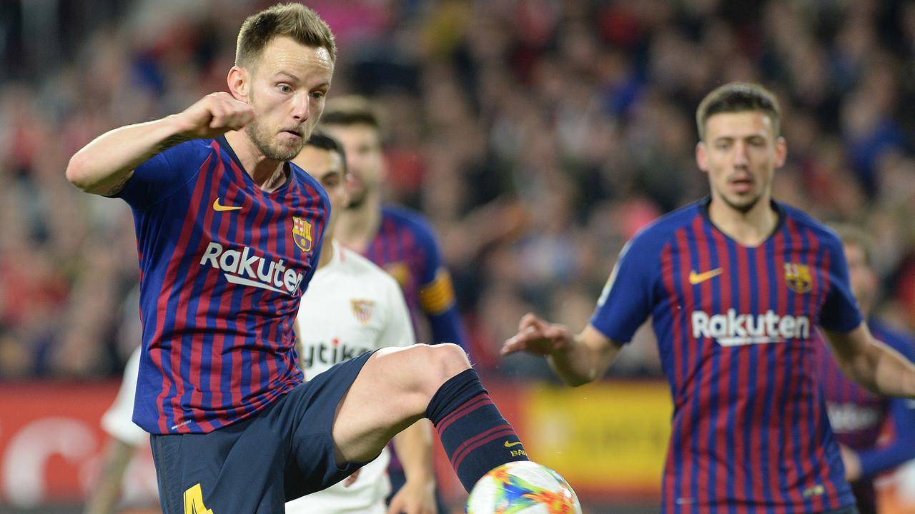 BARCELONA BISA SERAHKAN IVAN RAKITIC KE CHELSEA