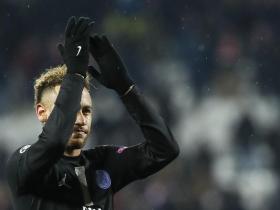 NEYMAR KESAL DITANYA RUMOR KEMBALI KE BARCELONA
