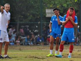 AREMA SENANG BERTEMU PERSIB DI PIALA INDONESIA