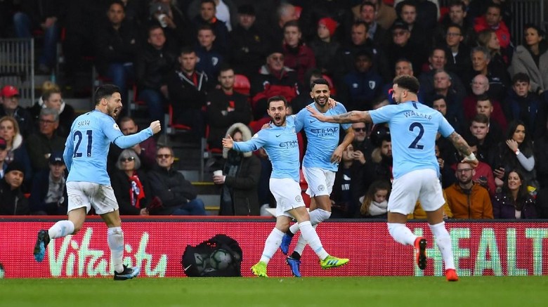 KLASEMEN LIGA INGGRIS: MAN CITY NOMOR SATU, LIVERPOOL KEDUA