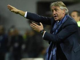 TIMNAS ITALIA SIAP TEMPUR DI PIALA EROPA 2020, ROBERTO MANCINI CARI LAWAN BERAT UNTUK UJI COBA