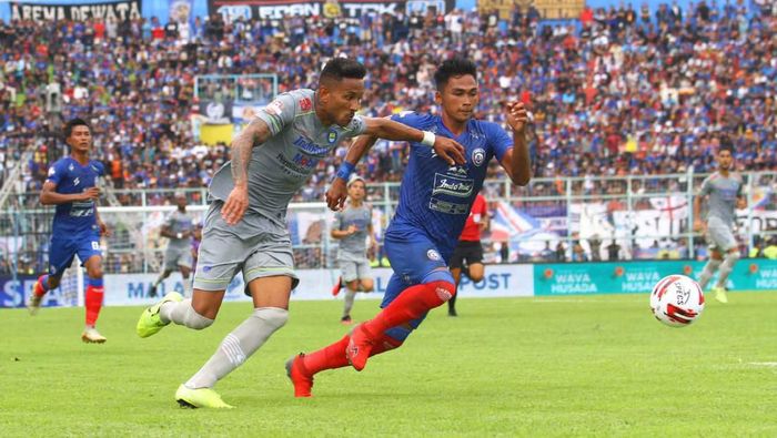 KLASEMEN SHOPEE LIGA 1 2020: PERSIB BANDUNG DI PUNCAK