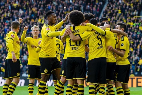 BUNDESLIGA KEMBALI BERGULIR, BORUSSIA DORTMUND VS SCHALKE JADI PEMBUKA