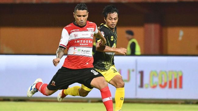 KOMPETISI TANPA PENONTON SULIT TERJADI DI LIGA 1