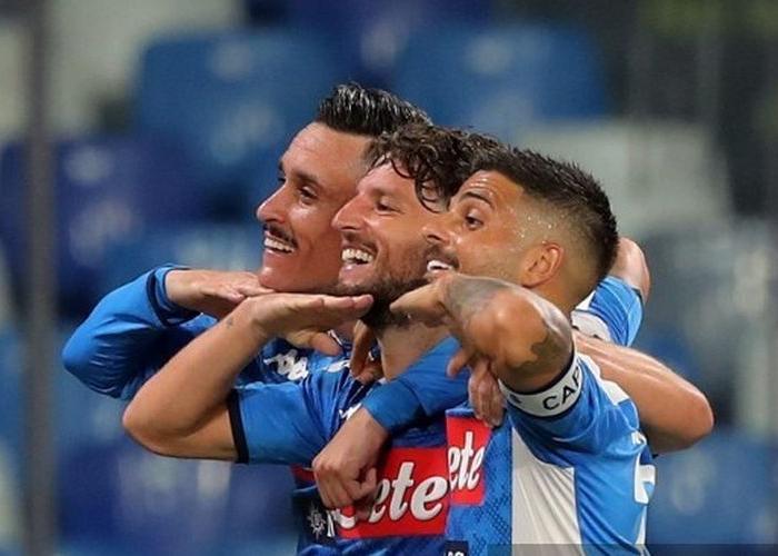 KLASEMEN LIGA ITALIA USAI LAGA NAPOLI VS AC MILAN