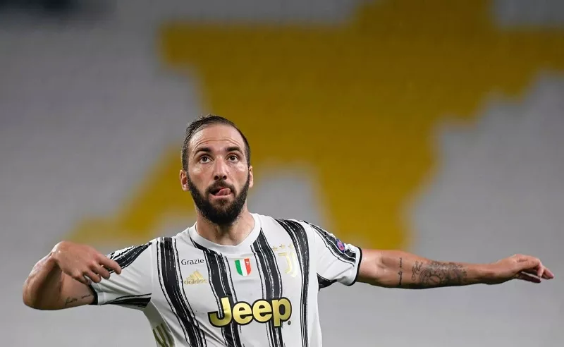 USAI GAET DZEKO, JUVENTUS RESMI PUTUS KONTRAK HIGUAIN