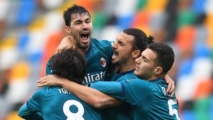 KLASEMEN LIGA ITALIA: AC MILAN NYAMAN DI PUNCAK