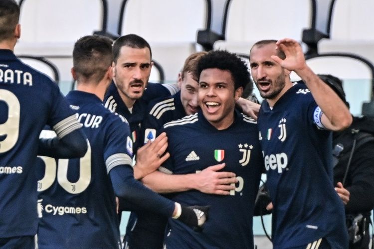 HASIL DAN KLASEMEN LIGA ITALIA - JUVENTUS KEEMPAT, AC MILAN TETAP DI PUNCAK