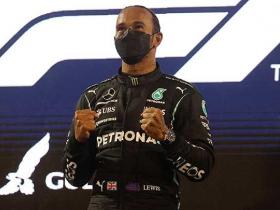  FORMULA 1: LEWIS HAMILTON BELUM AKAN PENSIUN PADA MUSIM DEPAN