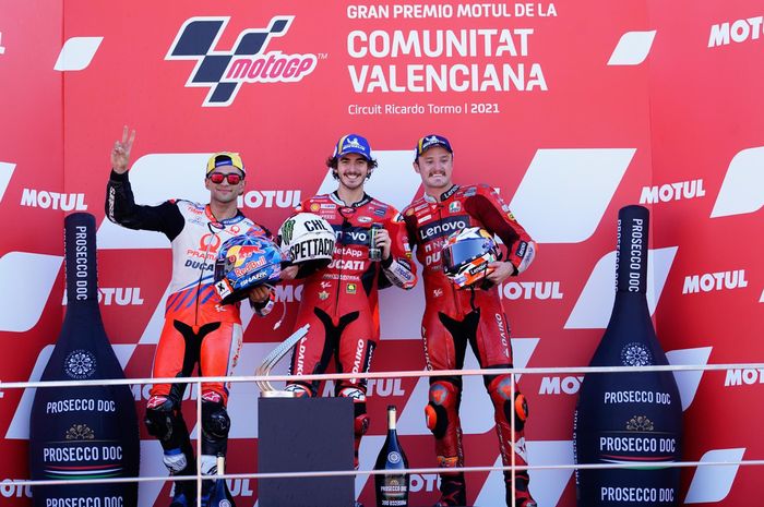 KLASEMEN AKHIR MOTOGP 2021 - DAFTAR JUARA DUNIA KONSTRUKTUR HINGGA ROOKIE TERBAIK