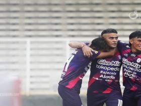  HASIL LIGA 2 BADAK LAMPUNG VS RANS CILEGON FC: EL LOCO MASIH GACOR DI USIA 45 TAHUN