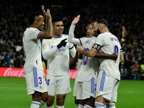 HASIL REAL MADRID VS ATLETICO: VINICIUS BIKIN REKOR DI DERBI MADRID, LOS BLANCOS MENANG 2-0